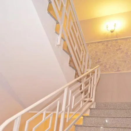 Mamaia מלון 3*