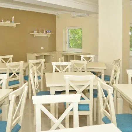 Mamaia מלון 3*