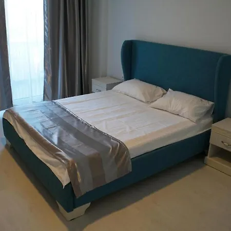מלון Mamaia 3*