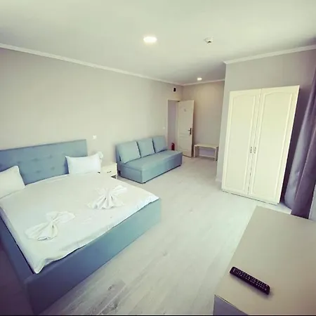 Mamaia 3* Navodari